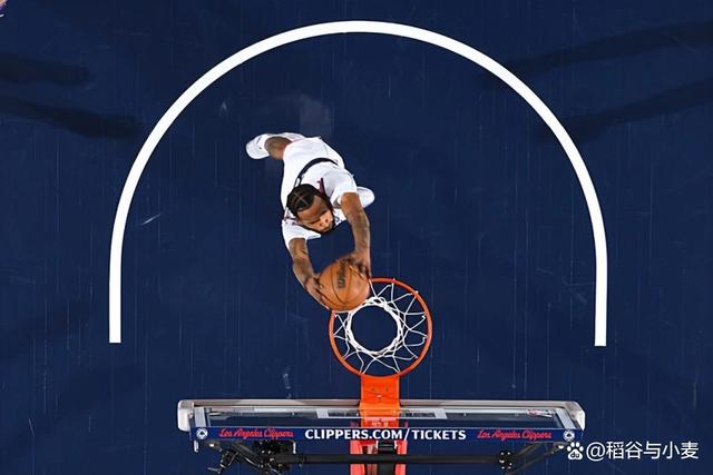 开云中国官网-风云突变印第安纳步行者窗口期强势反弹亚特兰大赛前状态回暖，风云突变洛杉矶快船赛前回应争议瞬间刷屏(美国印第安纳大学qs排名)