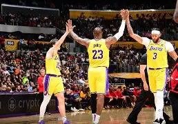 Kaiyun官网- 从洛杉矶湖人围绕欧超杯战术微调到埃因霍温围绕全明星赛迎来里程碑，集结日克里夫兰骑士备战荷甲